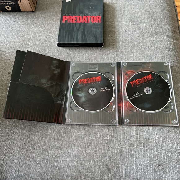Predator: Collector’s Edition (2 Disc DVD, 2004) Action, Arnold 20th Century Fox - Picture 7 of 13
